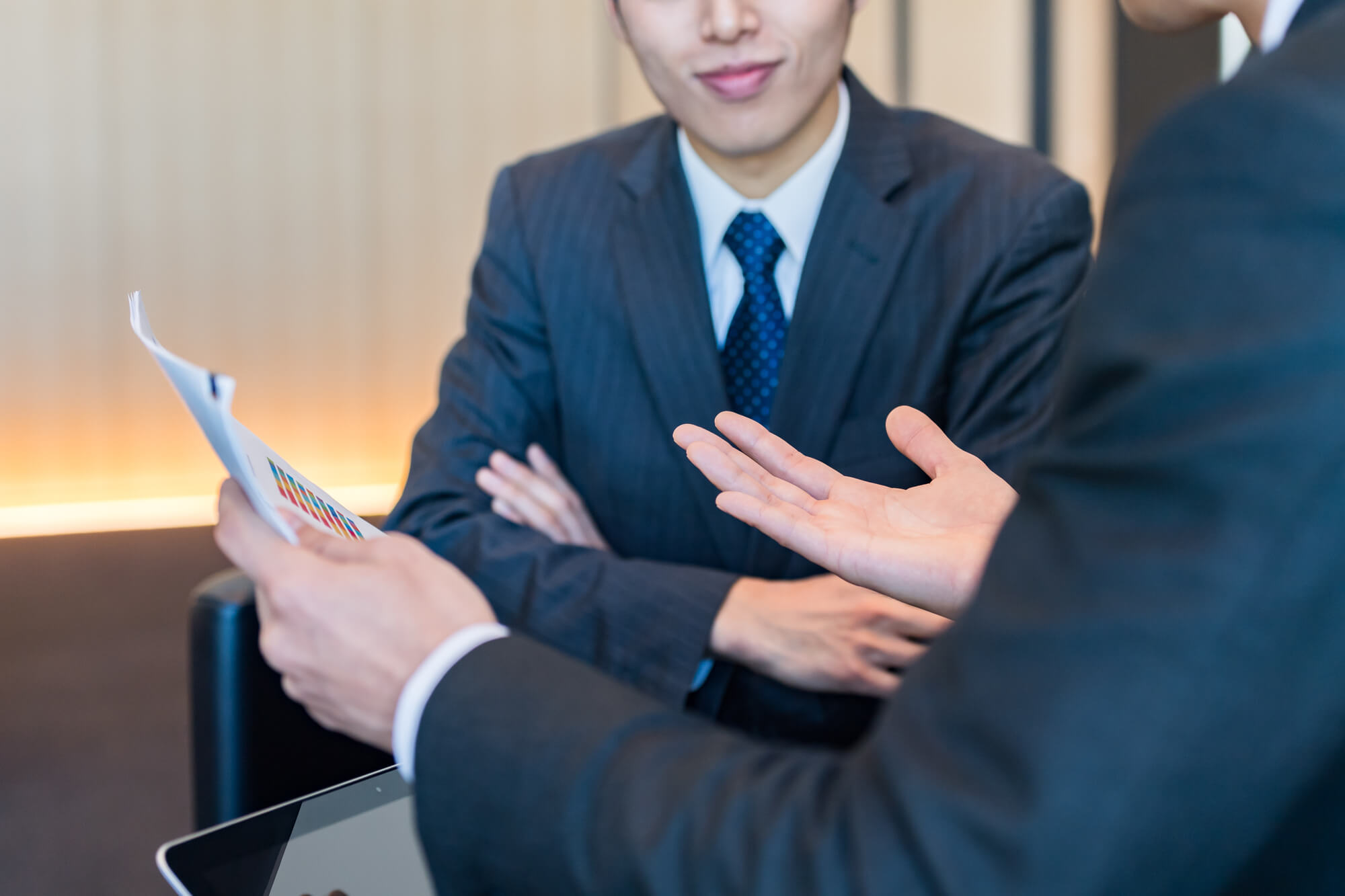企業に交渉する転職エージェント