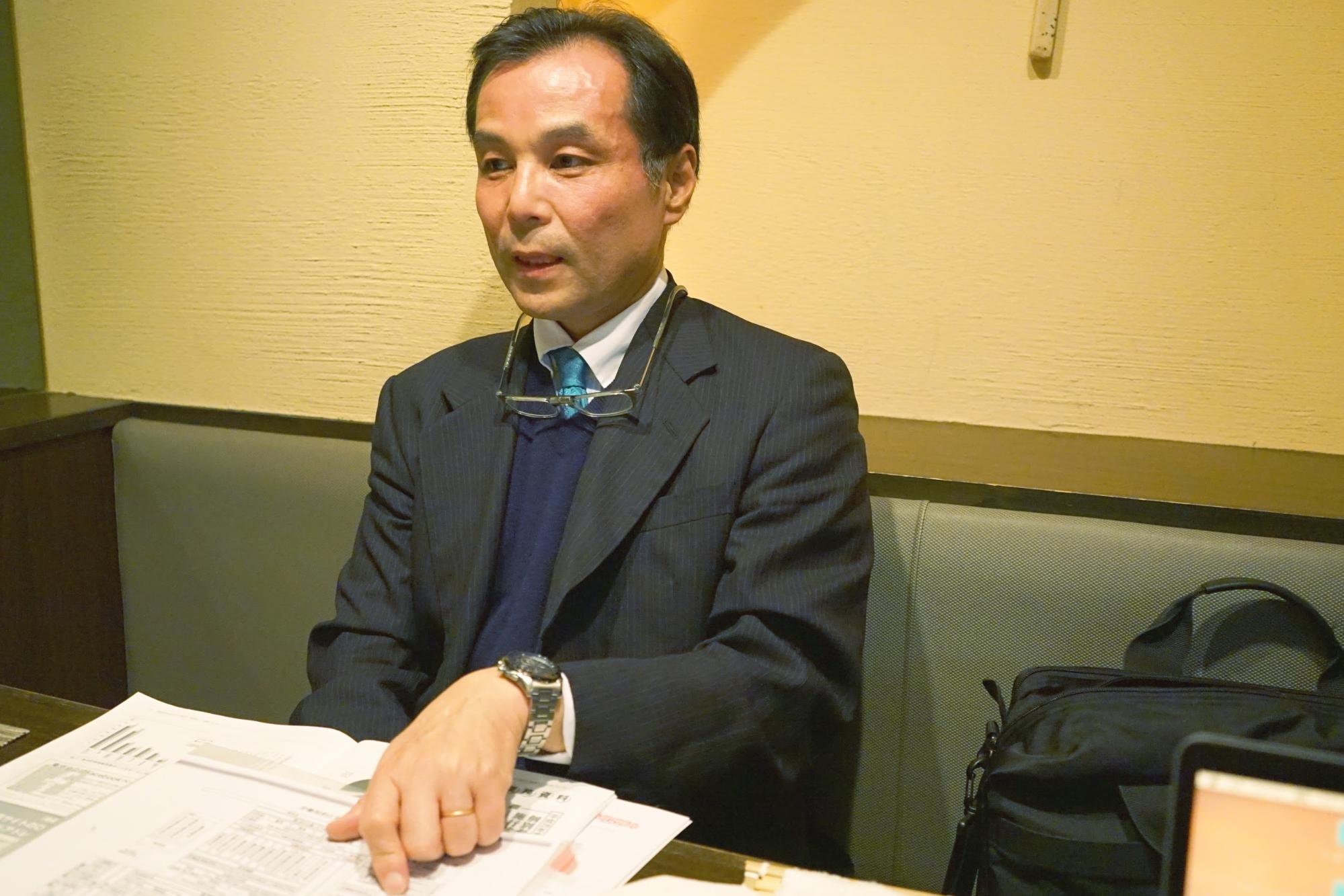 ブラック企業の特徴について語る社労士さん