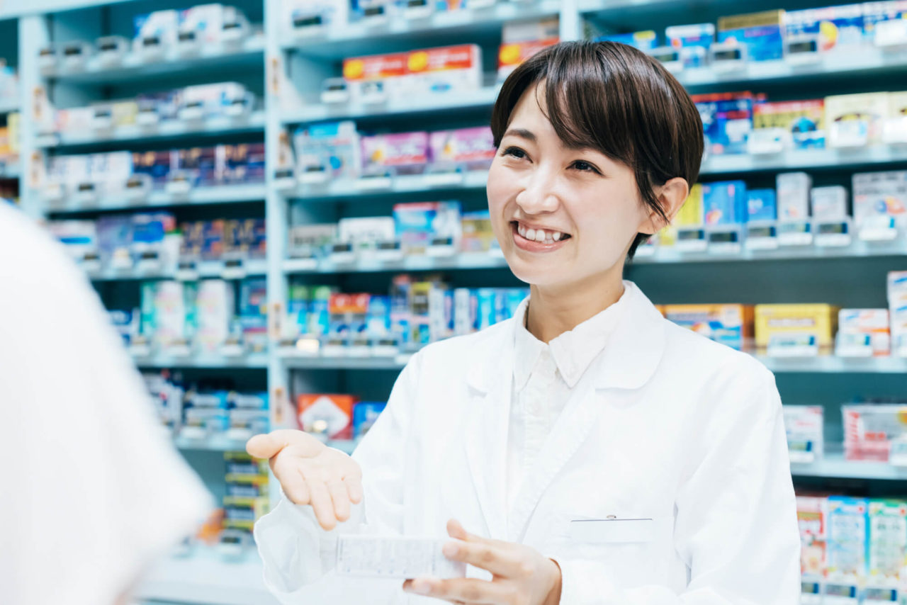 女性薬剤師の画像